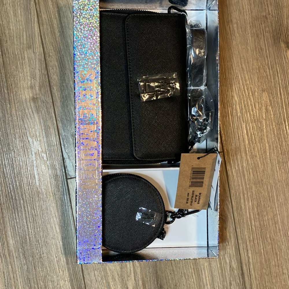 New Steve Madden Purse and Wallet Set in Giftbox
